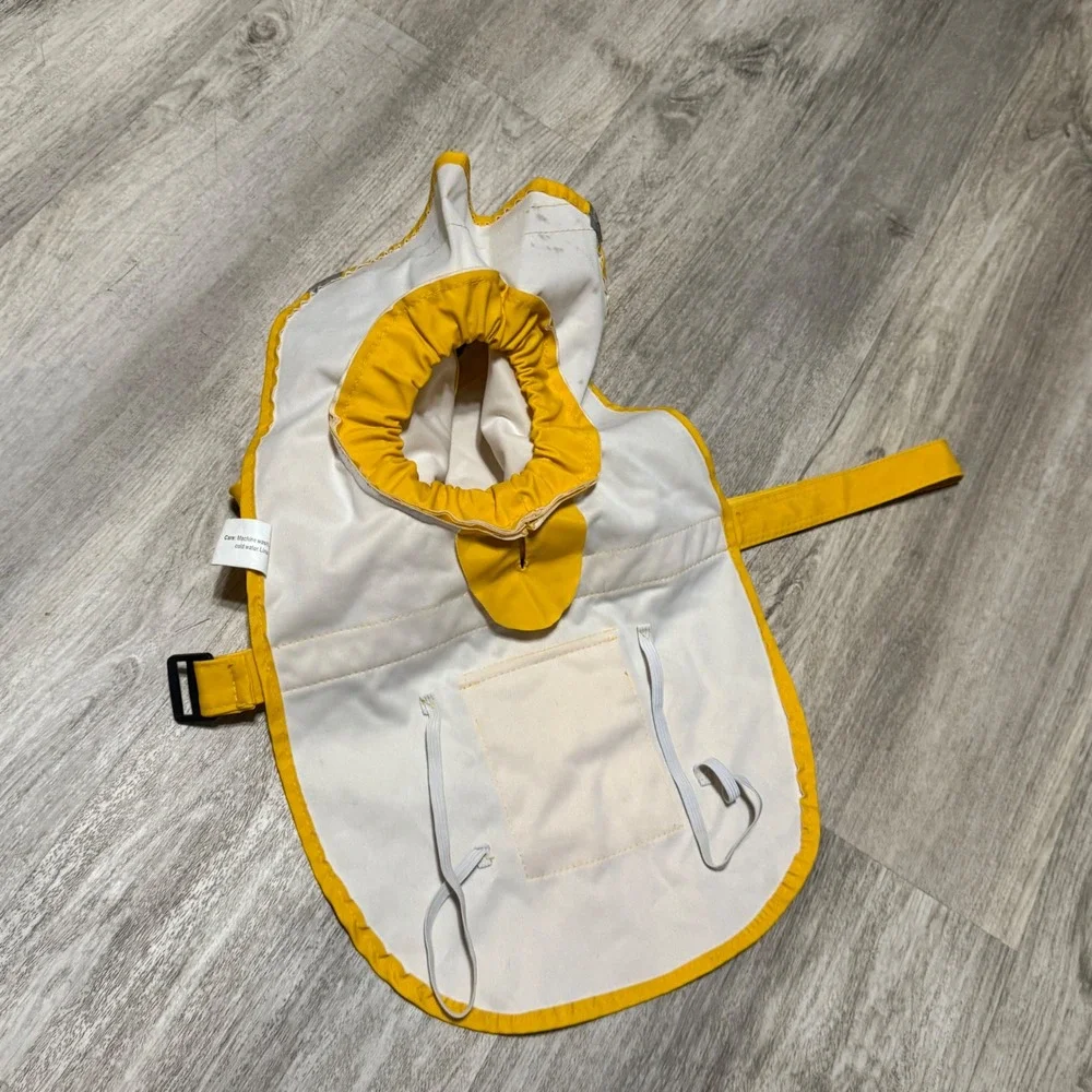 Pet rain coat‎ size XS super cute yellow